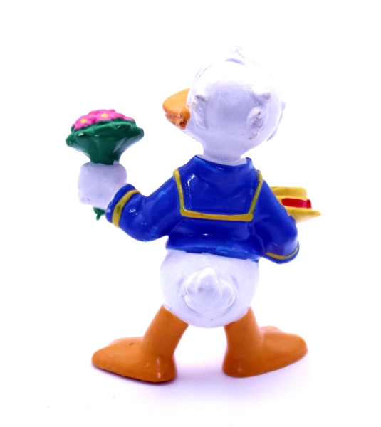 Disney Donald Duck mit Hut und Blumenstrauß Kunststoff Figur von Bullyland